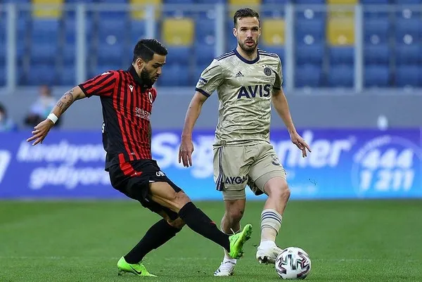 Ali Koç ve Emre Belözoğlu devreye girdi: Fenerbahçe’de Caner Erkin kızağa çekildi!