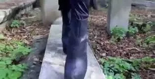 lgbt-uyesi-batu-belenin-mezarlikta-cektigi-video-klibi-hakkinda-sorusturma-baslatildi-1591704974391.jpg LGBT üyesi Batu Belen'in mezarlıkta çektiği video klibi hakkında soruşturma başlatıldı!-2