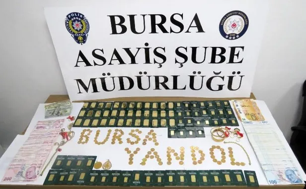 feto-bahanesiyle-dolandiricilik-ozel-ekip-tarafindan-yakalandilar-1581971384808.jpg FETÖ bahanesiyle dolandırıcılık! Özel ekip tarafından yakalandılar-1