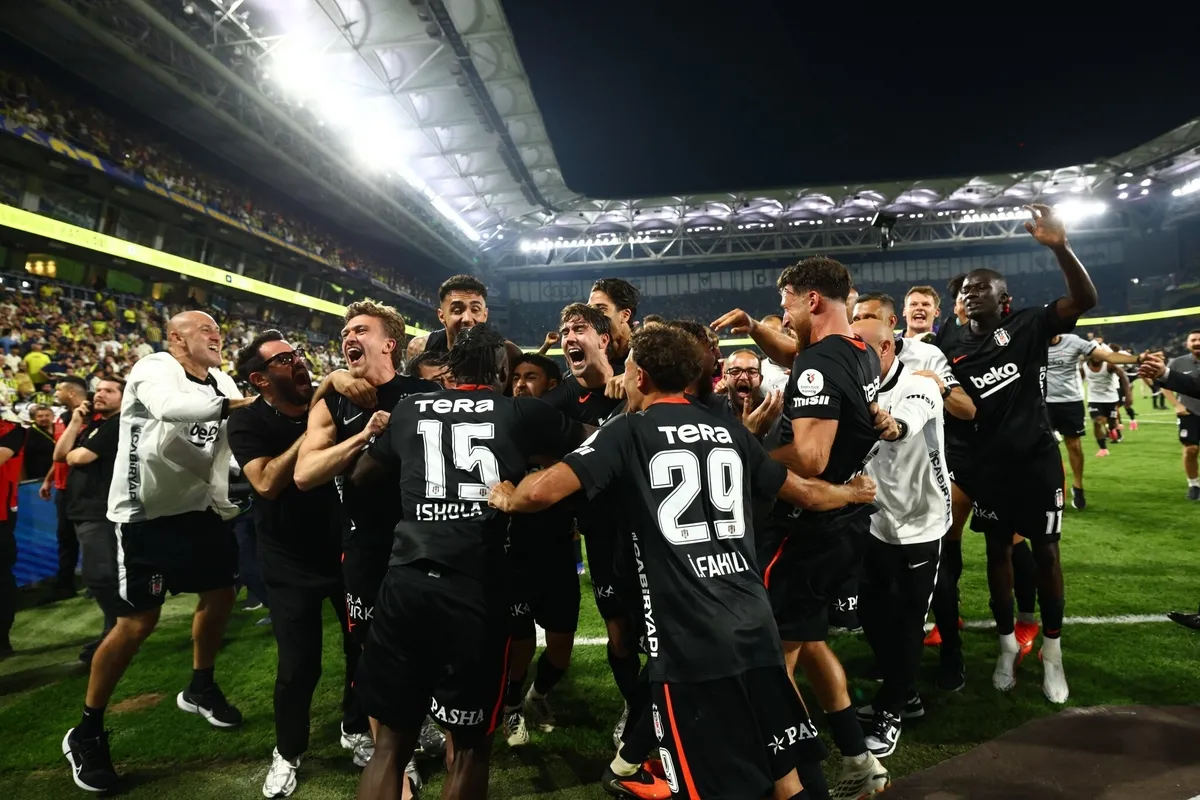besiktas-derbide-govde-gosterisi-yapti-fatura-ismail-kartala-kesildi-1788669786044.jpeg Beşiktaş'tan gövde gösterisi! Spor yazarları Italiano'yu övdü İsmail Kartal'ı eleştirdi: Meler'e 'Skriniar-Vlahovic' tepkisi-9