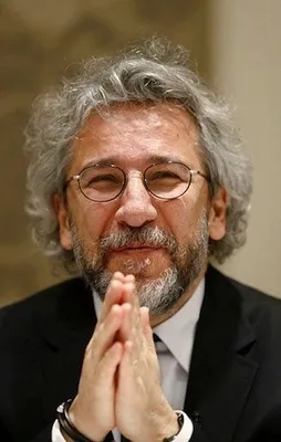 Can Dündar'dan küstah paylaşım!