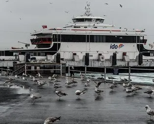 Deniz ulaşımına fırtına engeli! İşte iptal edilen seferler