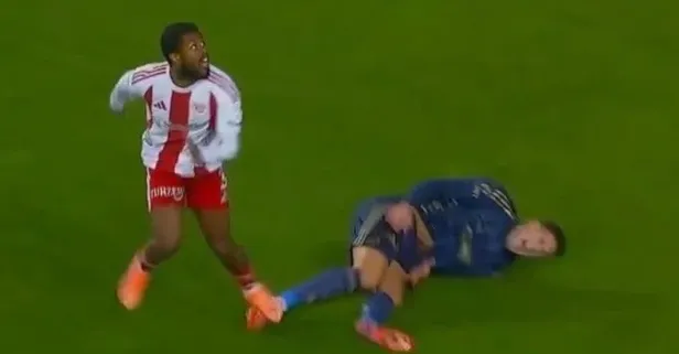 Fenerbahçe Antalyaspor maçında penaltı bekledi! Alper Akarsu'dan flaş karar