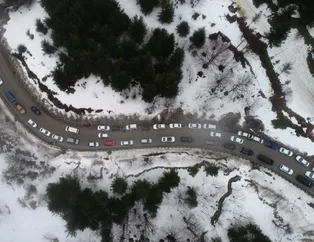 Kartepe'de 15 kilometre kuyruk oluştu