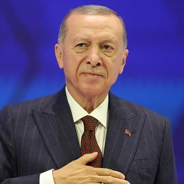 Erdoğan’dan şampiyon güreşçilere tebrik