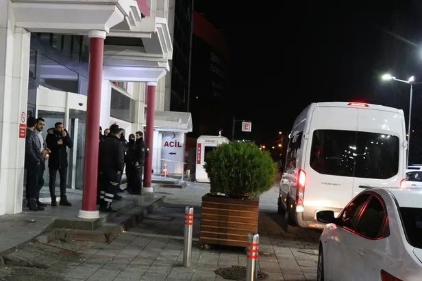 Polis 'dur' ihtarına uymayan şüphelilere ateş açtı-1