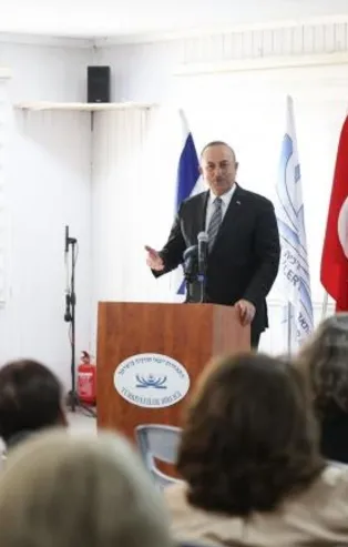 Dışişleri Bakanı Mevlüt Çavuşoğlu, Tel Aviv'de İsrail-Türkiye İş Konseyi üyeleriyle bir araya geldi