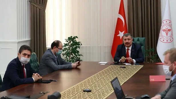 son-dakika-koronavirus-bilim-kurulu-toplandi-masada-omicron-varyanti-var-1642006495147.jpeg Sağlık Bakanı Fahrettin Koca'dan Bilim Kurulu sonrası kritik açıklama: Temaslılar için yeni karar, Omicron ve TURKOVAC...-5