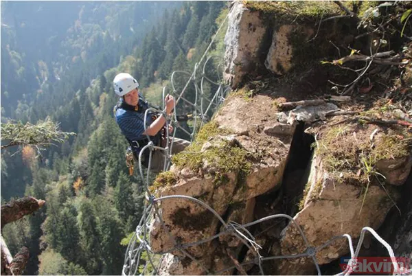 Sümela Manastırı 1 Mayıs'ta tamamen açılıyor! 360 tonluk kaya da sabitlendi - 6