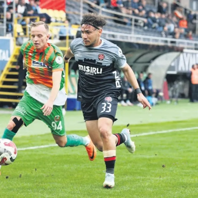 Karagümrük ilk yarıda aradığını bulamadı