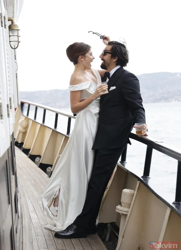 Sahnede şarkı söyleyen Kıvanç Tatlıtuğ'a Umut Evirgen'den müdahale "Yapmayın yakışmıyor" Alina Boz ile Umut Evirgen'in düğünde... - 3