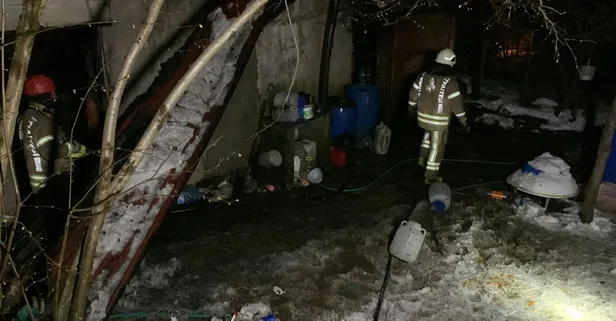 İstanbul'da ahır yandı 10 hayvan telef oldu! Fareler kabloları yemiş olabilir