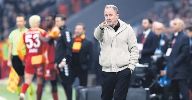 Sergen Yalçın Galatasaray mağlubiyeti sonrası moral aşıladı