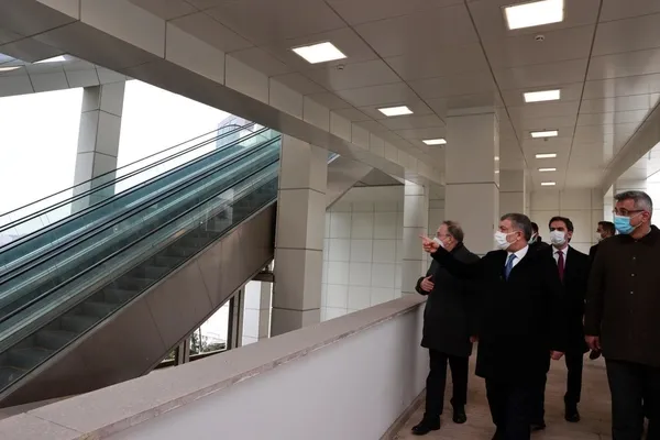 saglik-bakani-fahrettin-koca-seyrantepe-hastanesi-icin-tarih-verdi-1611948504562.jpeg Sağlık Bakanı Fahrettin Koca açıkladı: Seyrantepe hastanemiz mart ayı içinde hasta kabulüne başlayacak-2