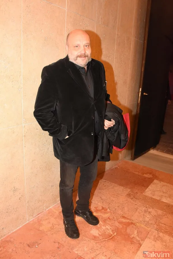 Eski eşi ünlü oyuncu çıktı! Şımarık’ın Teoman’ı Ahmet Mümtaz Taylan bakın kiminle evliymiş - 4