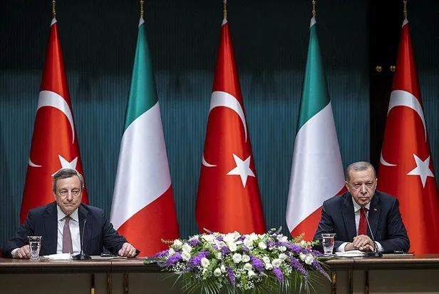 italya-basbakani-mario-draghiden-tahil-koridoru-aciklamasi-turkiyenin-merkezi-bir-rolu-var-1657053350840.jpeg