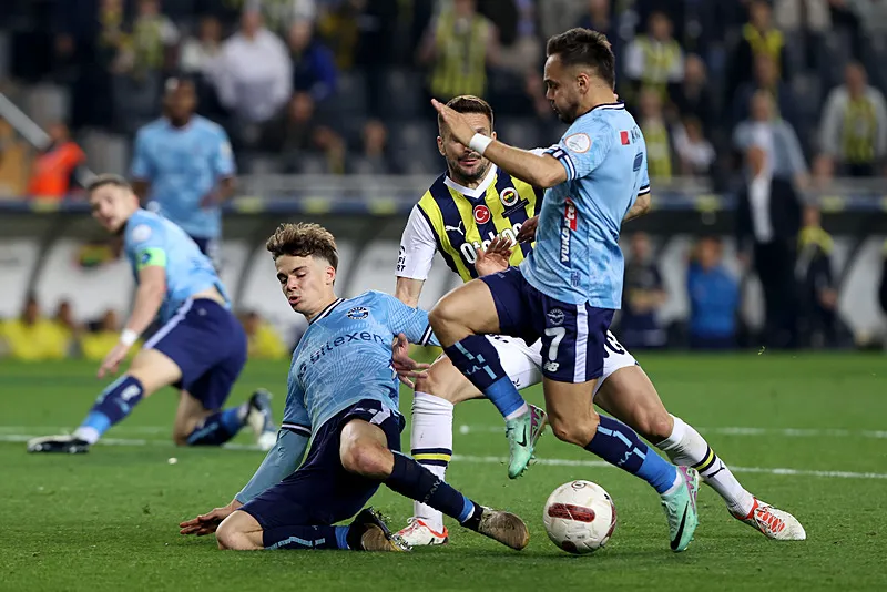 Fenerbahçe'den Galatasaray'a transfer şoku! Tüm plan iptal - 3