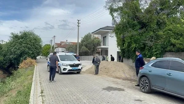 chpli-fethiye-belediye-baskani-alim-karacaya-silahli-saldiri-3-kursun-isabet-etti-1779548604909.jpeg CHP'li Fethiye Belediye Başkanı Alim Karaca'ya silahlı saldırı! 3 kurşun isabet etti-5