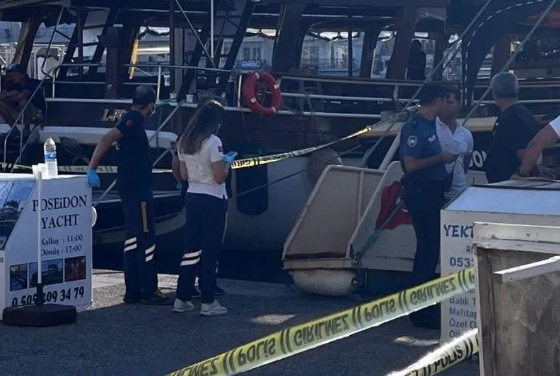 ’Babanı öldürdüm haberin olsun’