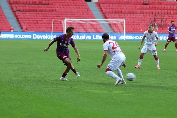 samsunspor-2-1-trabzonspor-l-mac-sonucu-1598721970304.jpeg