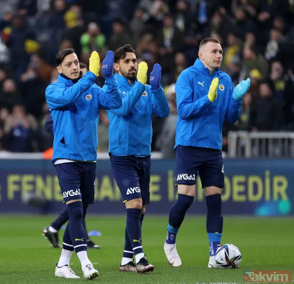 Mesut Özil'den olay sözler! Sosyal medyadan duyurdu: "Ben Fenerbahçe’ye ve vatanım Türkiye’ye tatil yapmaya gelmedim" - 8