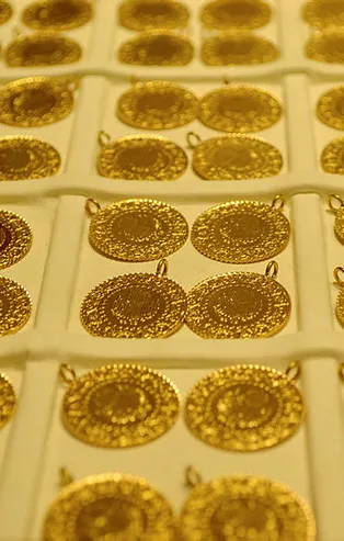 Altın fiyatları hakkında flaş tahmin! Altın almalı mı satmalı mı? Ne zaman almalı? Altın fiyatları yükselecek mi?