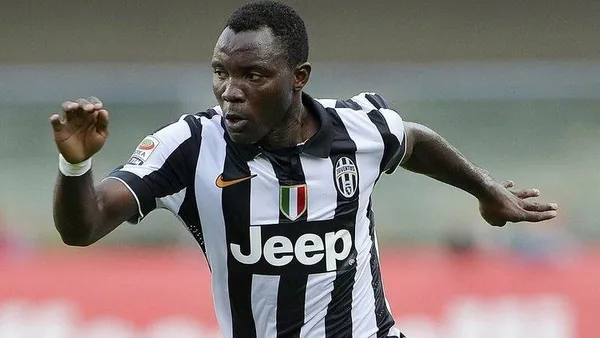 G.Saray Asamoah'la 4 yıllık sözleşme imzaladı!-4