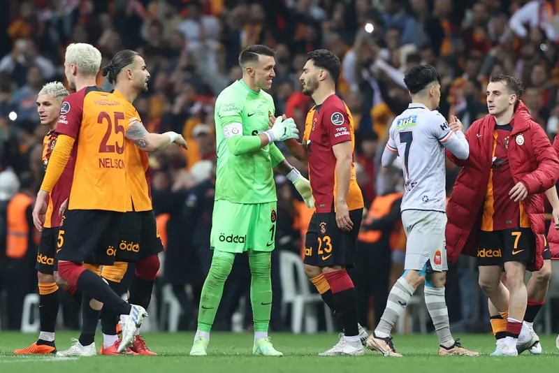 Galatasaray haberleri | Aziz Yıldırım'ı üzen haber! Dursun Özbek... - 6