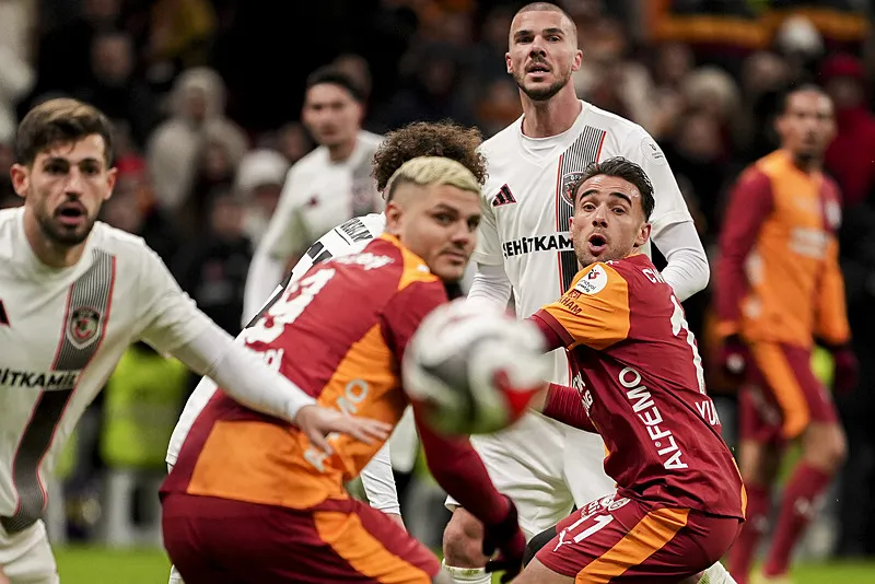 Galatasaray'ı Gaziantep FK maçı sonrası yerden yere vurdular! "Şampiyonluk hayal" - 12