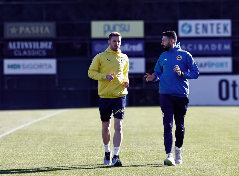 Fenerbahçe'de beklenmedik ayrılık! Şaşırtan neden - 4