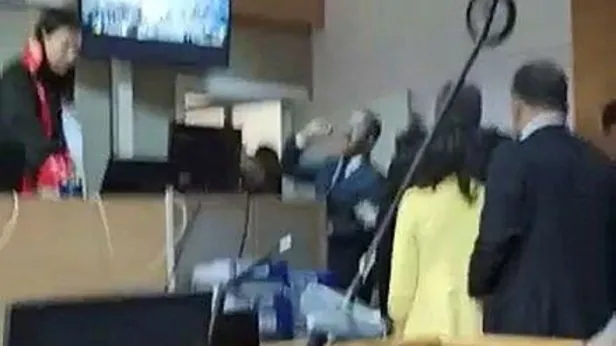 Mahkeme heyetini tehdit eden CHPli Ali Mahir Başarır, Seyit Torun ve Turan Aydoğan hakkındaki fezleke Adalet Bakanlığına gönderildi