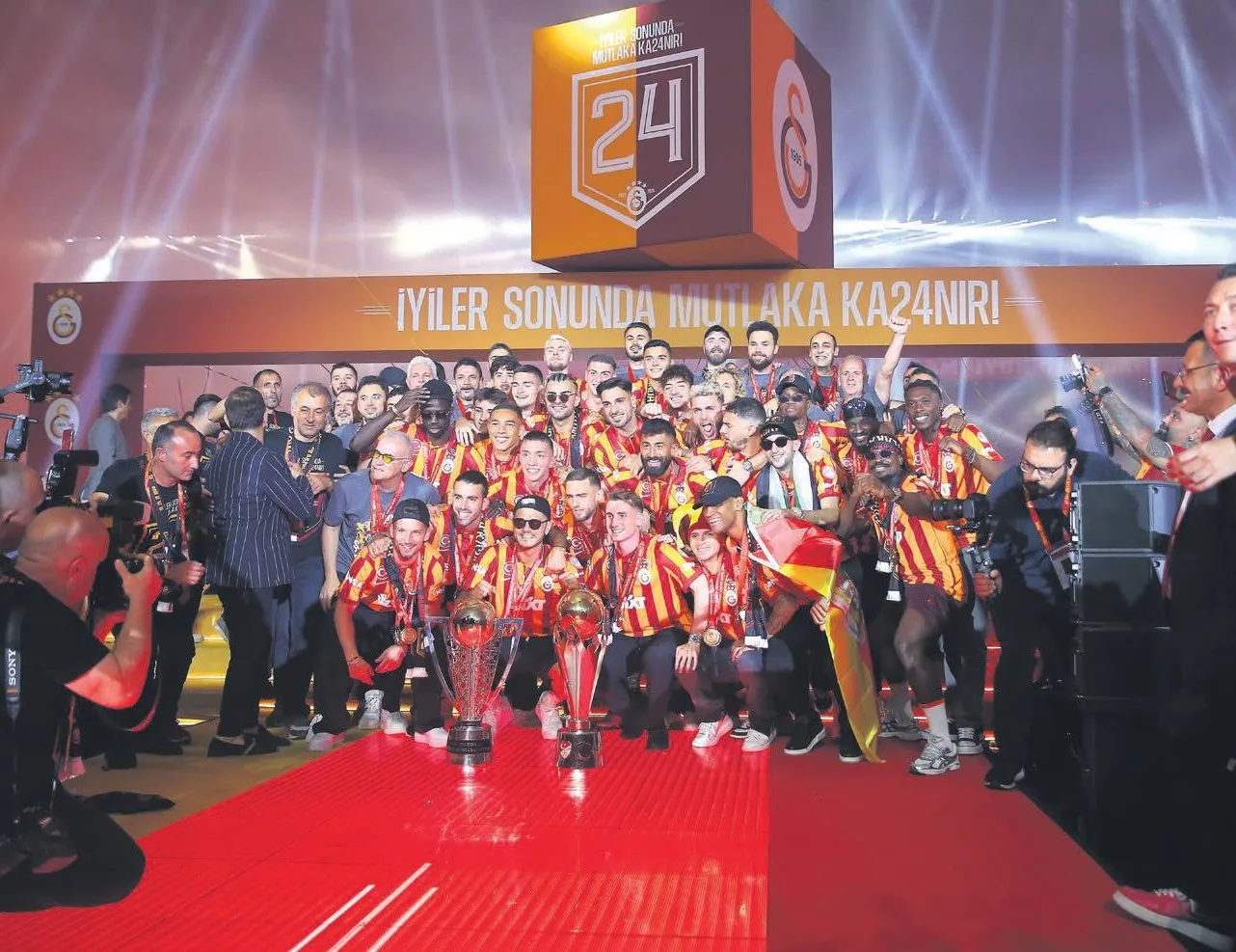 ’Dönence’li gönderme