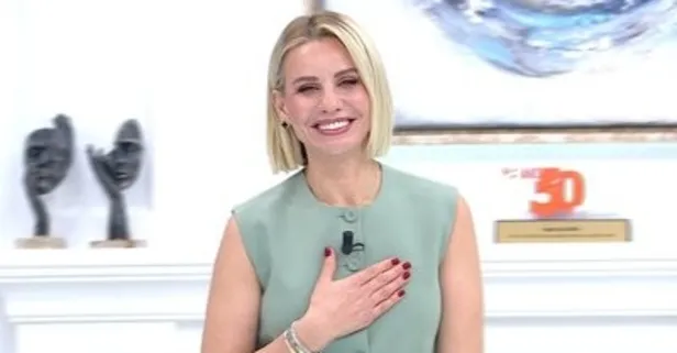 Esra Erol canlı yayında “Uluslararası Yardım İşareti"ni gösterdi: "İhtiyacınız olabilir"