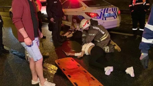 Pendik'te can pazarı! Kazaya müdahale sırasında itfaiye aracına otomobil çarptı: 2'si ağır 5 kişi yaralandı-2