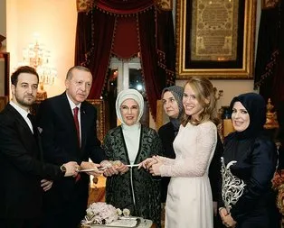 Yüzükleri Başkan Erdoğan taktı