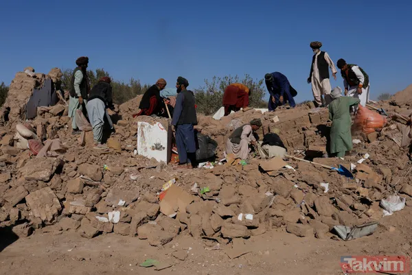 Afganistan'da peş peşe yeni depremler! Aynı bölgede 11 dakika sonra - 9