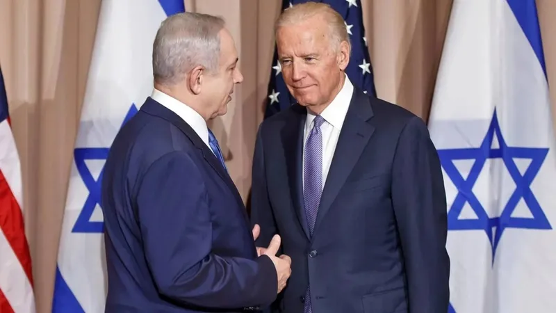 son-dakika-biden-ve-netanyahudan-ozel-gorusme-abd-duyurdu-refaha-destek-mi-engel-mi-1715013779764.jpeg Son dakika: Biden ve Netanyahu’dan özel telefon görüşmesi! ABD duyurdu: İsraillileri korumanın en iyi yolu Hamas ile ateşkes-3