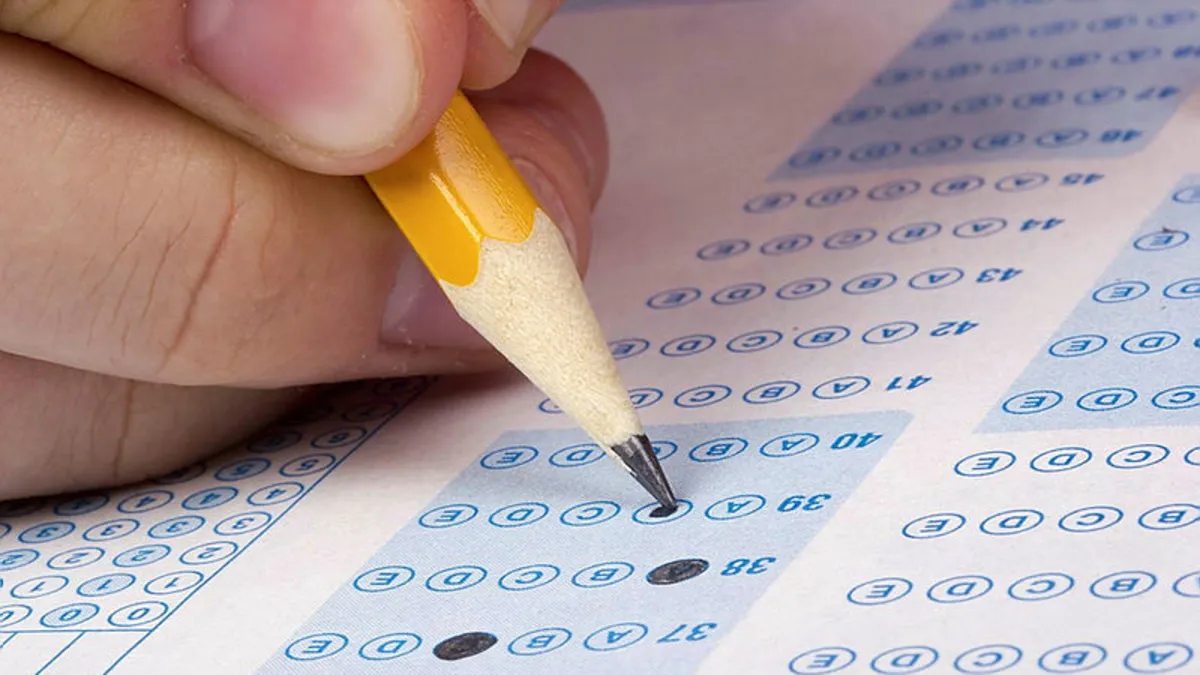 LGS şampiyonlarına bayram hediyesi! Türkiye Yüzyılı bursu zamlandı mı, ne zaman yatacak?