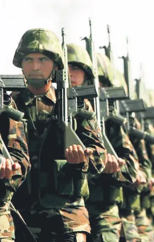 Başkan Erdoğan'ın "yeni askerlik sistemi" müjdesi gençleri sevindirdi