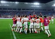 Spor yazarları Hırvatistan - Türkiye maçını değerlendirdi! Milli yıldız ve Montellaya övgü dolu sözler