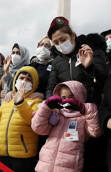 SON DAKİKA: Pençe Kartal-2 Harekatı'nda şehit düşen kahramanlar birbirlerine siper oldu-5