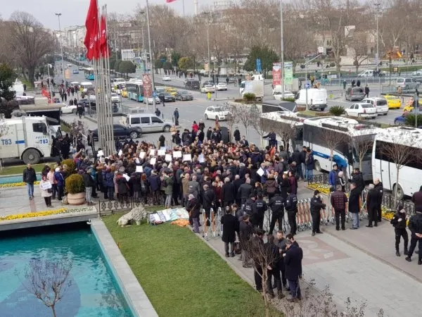 Maçka Parkı’ndan ağaç taşıma işlemi sona erdi-2