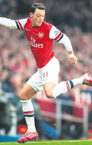 Bild gazetesi Mesut Özil'e saldırmaktan vazgeçmiyor