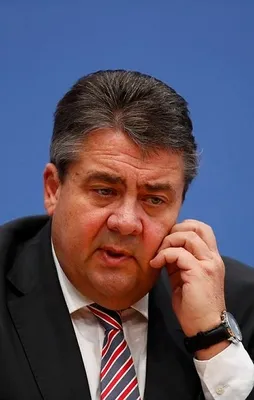 Merkel'in yardımcısından itiraf: AB dağılıyor