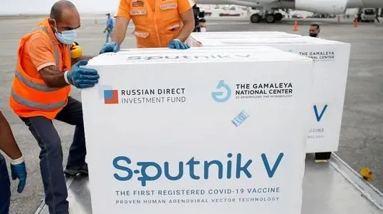 salgindan-en-cok-etkilenen-ulkelerden-olan-hindistan-rusyanin-sputnik-v-asisinin-uretimini-onayladi-1622929285169.jpg Salgından en çok etkilenen ülkelerden olan Hindistan, Rusya'nın "Sputnik V" aşısının üretimini onayladı-4