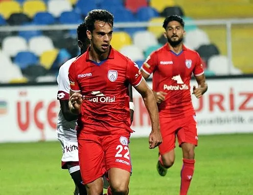 Beşiktaş’ta Kerim Alıcı için yeni görüşme