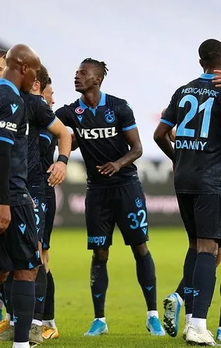 Trabzonspor tek attı 3 aldı (MS: Trabzonspor 1-0 Göztepe)