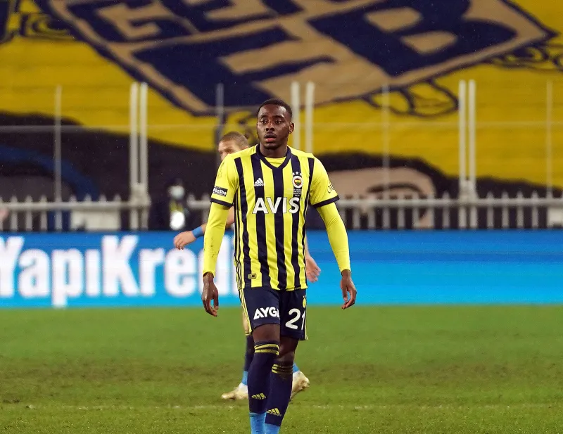 Fenerbahçe’nin yıldız ismine İskoçya’dan kanca