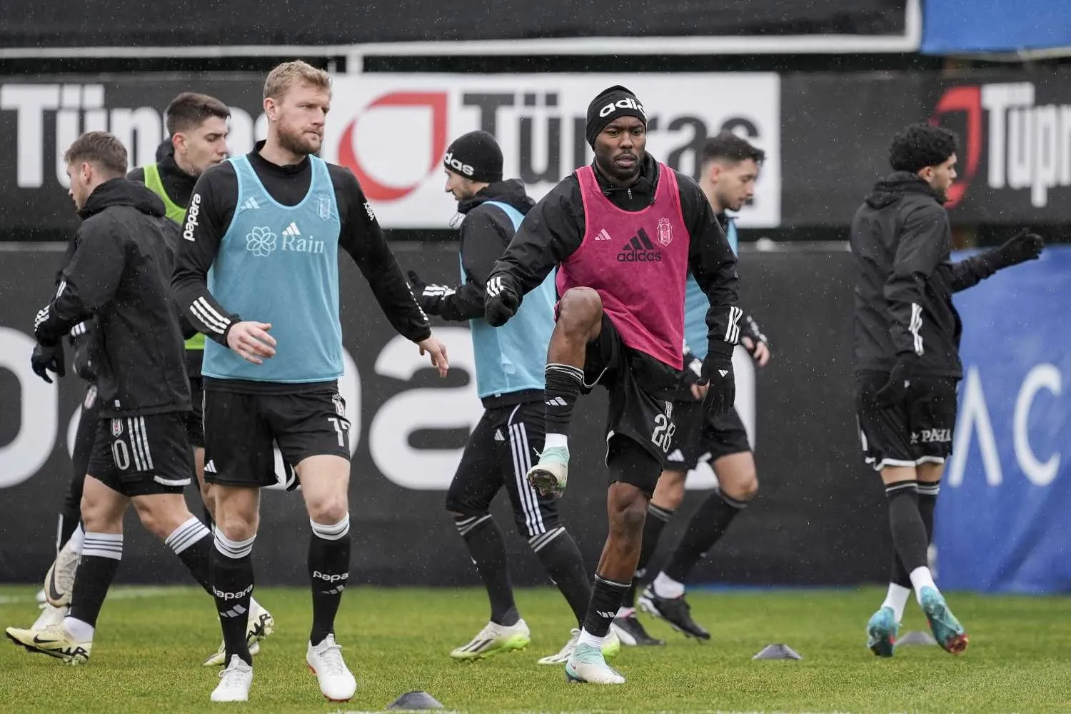 Beşiktaş'a bir dünya yıldızı daha! Immobile'nin yanına geliyor - 8