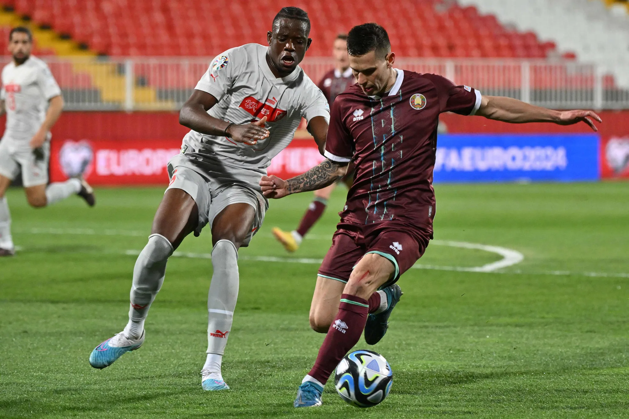 Galatasaray peşinden koşmuştu! Fenerbahçe kapıyor - 25